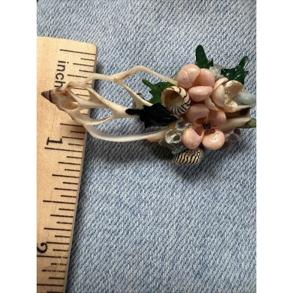 Vintage 1940's Floral Brooch made out of‎ Shells With Rhinestones